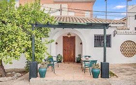 -Iponubahomes- Céntrica casa con jardín y chimenea